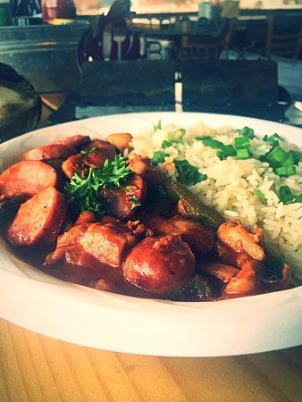 Linney Breaux's Cajun Eatery